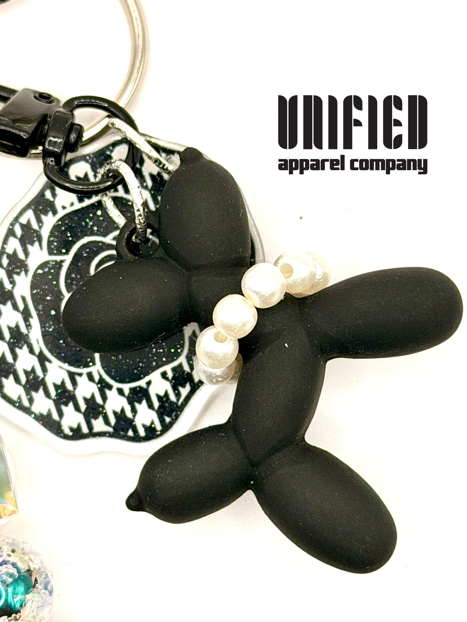 Chic Black Bow Beaded Keychain/Purse Charm – Houndstooth Charm & Heart Clip