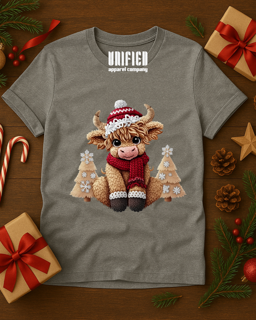 Highland Cow Christmas T-Shirt | Cute Holiday Graphic Tee | Cozy Winter Shirt for Women