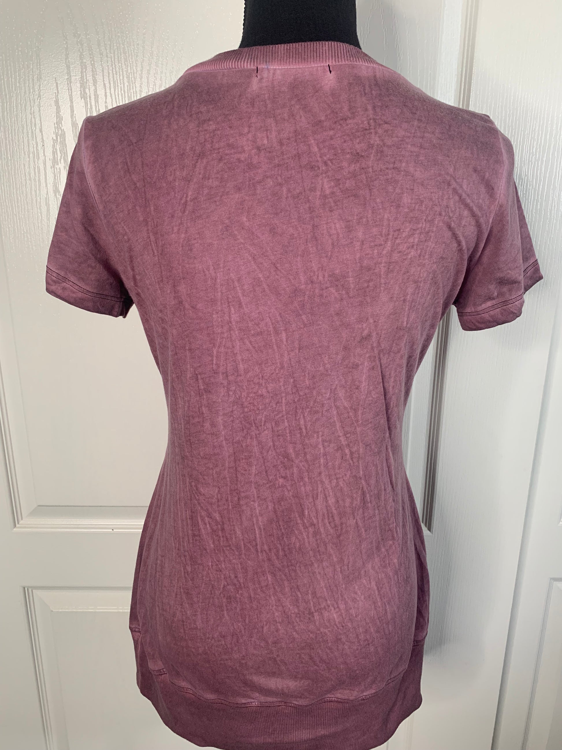 American Vintage Moto Graphic Tee – Plum Wash