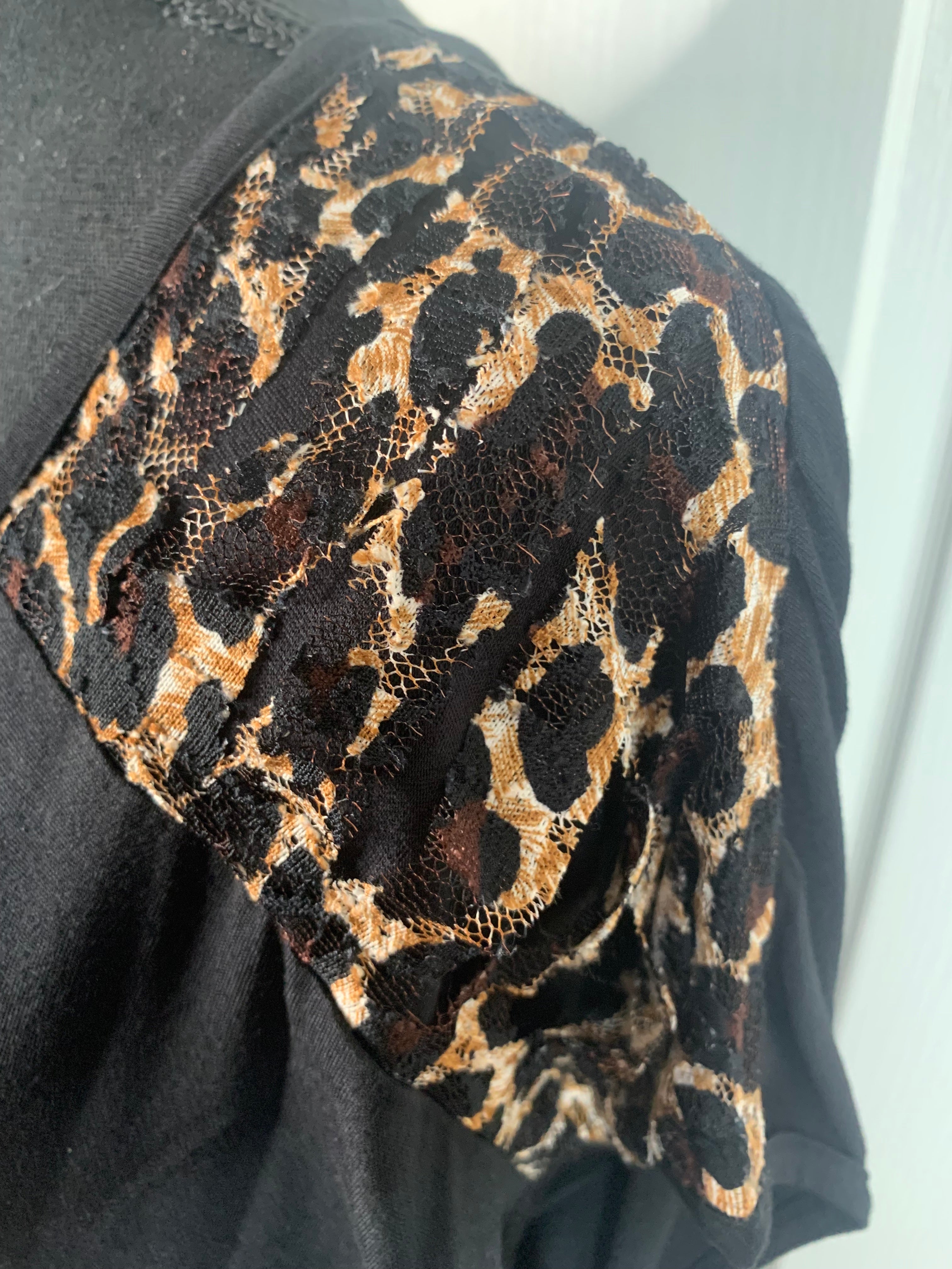 Savage Spark Skull Tee – Black with Leopard & Stud Detail