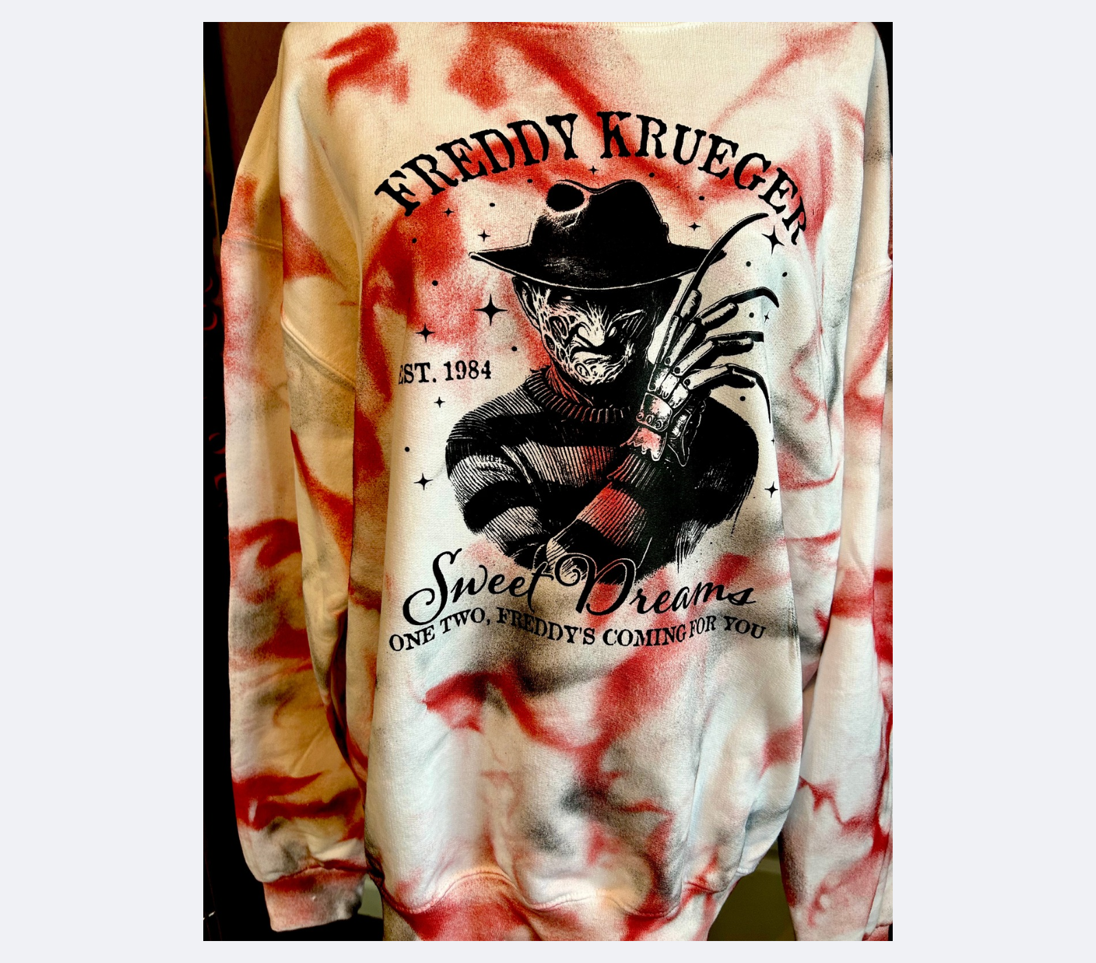 🔪 Freddy Krueger Sweatshirt: For True Nightmare Fans 🌙
